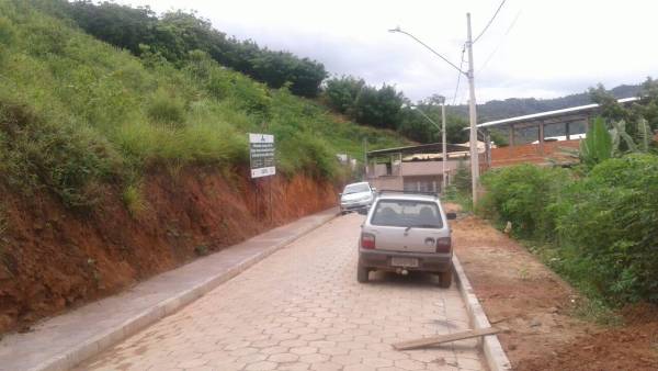 Cal&ccedil;amento da Rua Jos&eacute; Raphael Gomes e Ruas D e E do Bairro S&acirc;o Judas