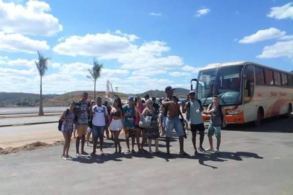 Tarde de lazer no Minas Beach